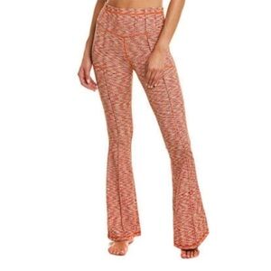 Rare! Free people Movement On it Flare leggings pants.